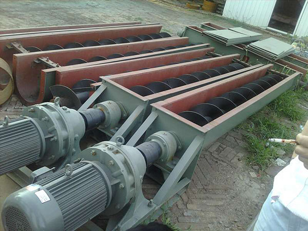 Ë«ÂÝÐýÊäËÍ»ú